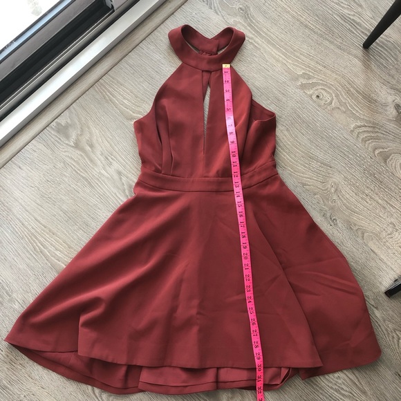 C/ MEO Collective | Maroon Halter Dress - Picture 5 of 12